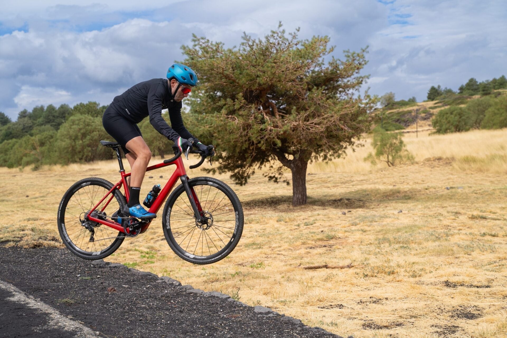 Discover NOKOMAGMA: the new Gravel e-bike that redefines cycling on mixed terrains
