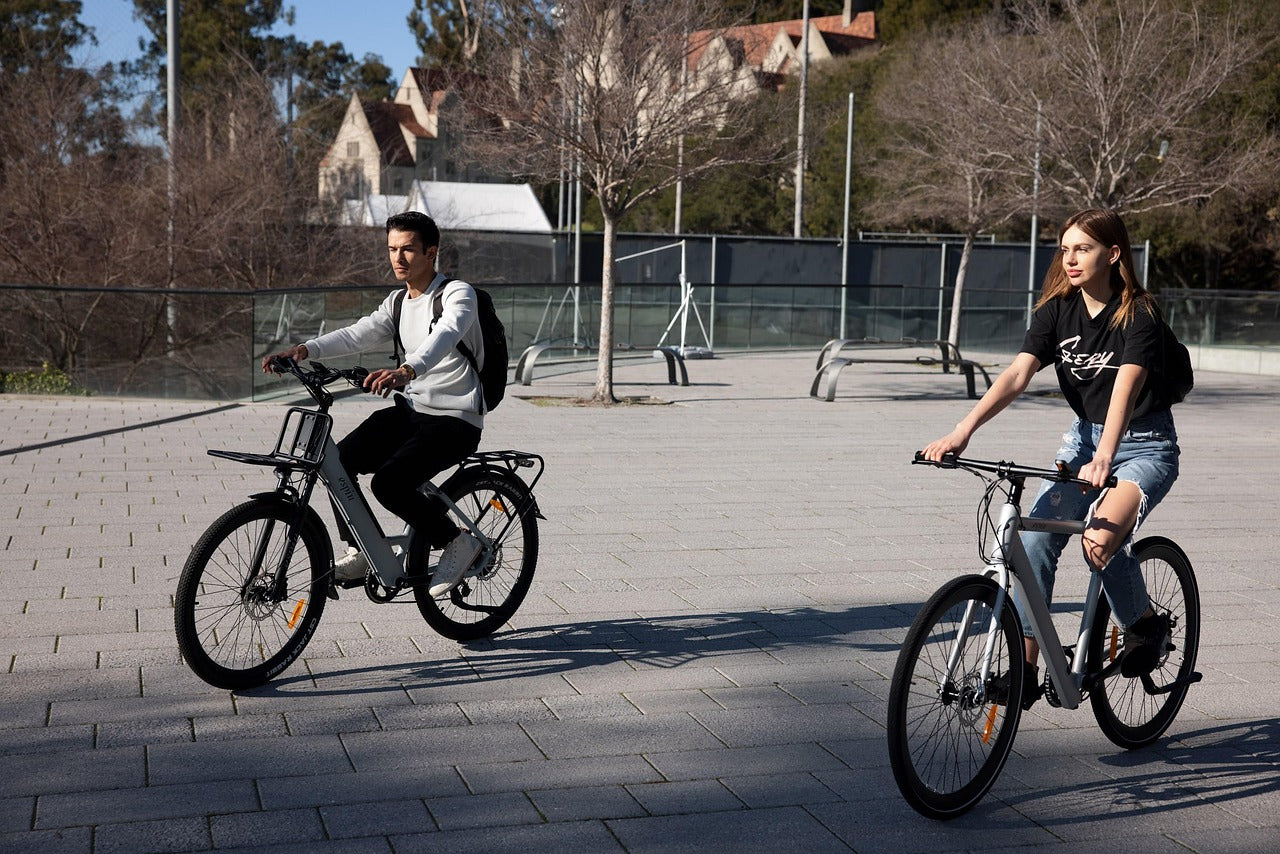 Commuting to Work by E-Bike: Benefits, Costs, and Tips to Get Started Right Away